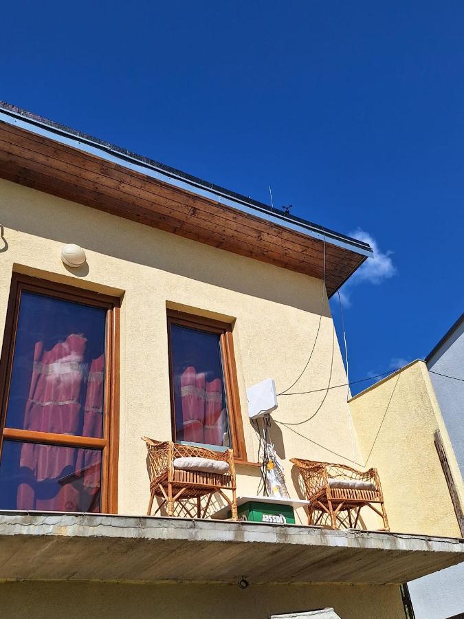 Sunset House Piestany Bungalow Banka Exterior foto